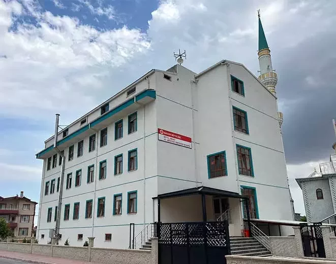 Hz. Haticetül Kübra Kuran Kursu